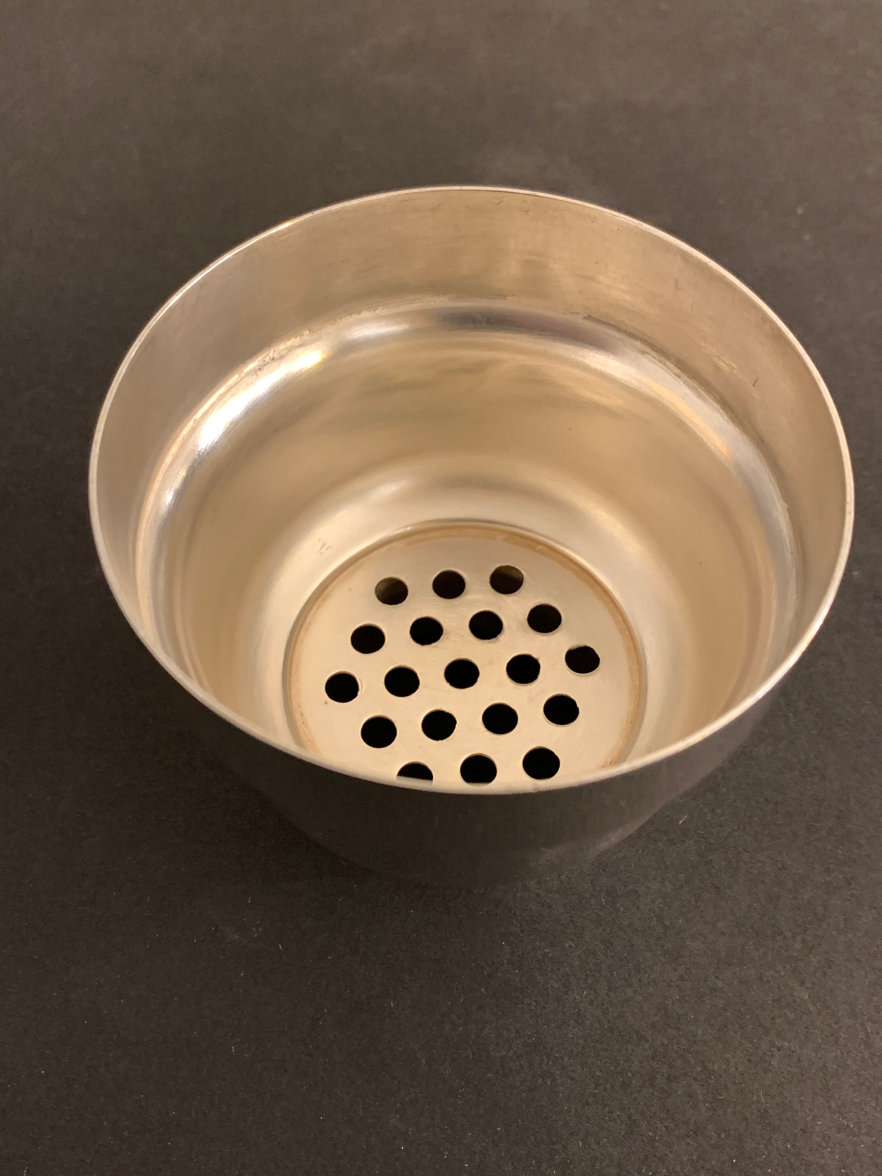 Shaker Christofle in silver metal
