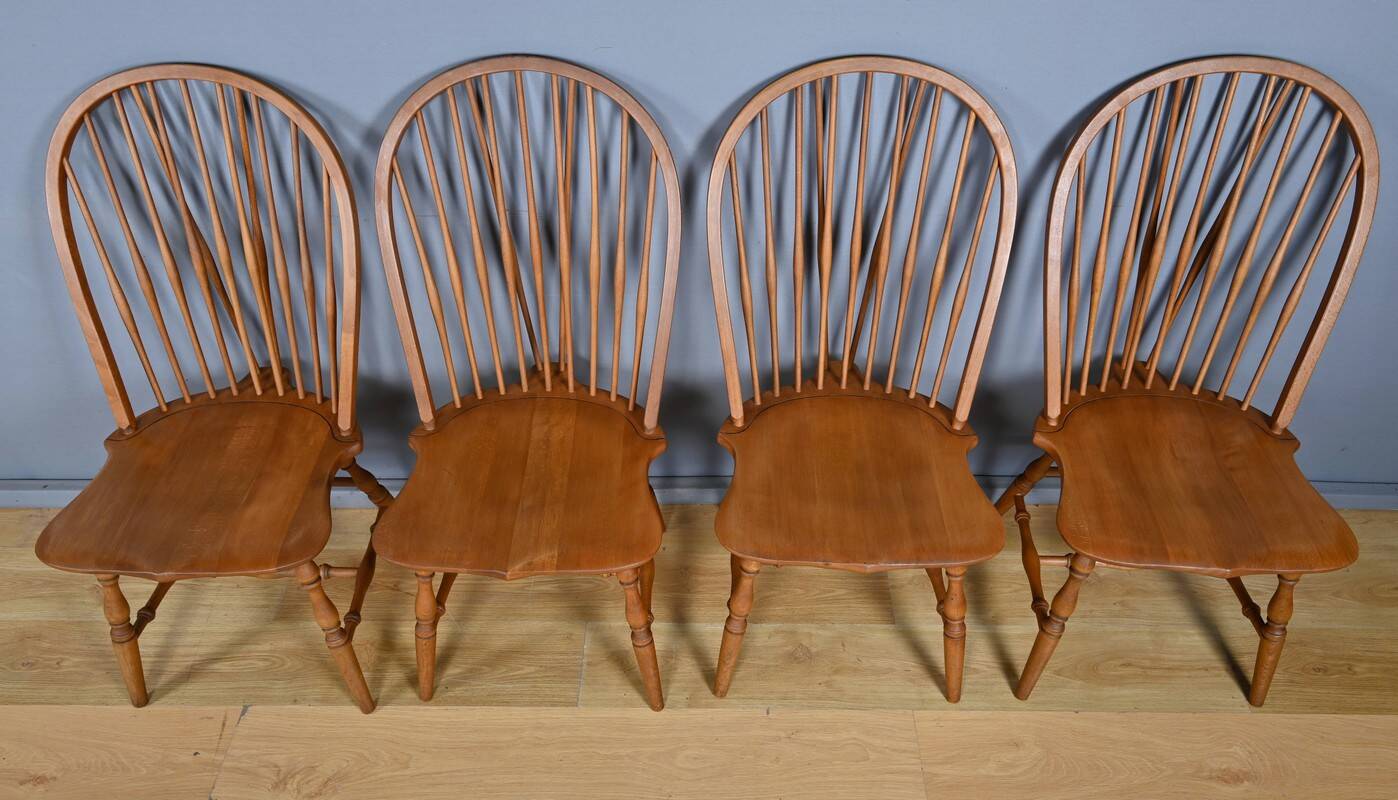 4 Chaises Windsor en hêtre, Angleterre début XXe