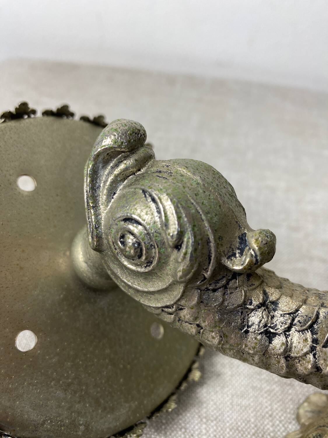 Applique poisson de style art déco en métal argenté