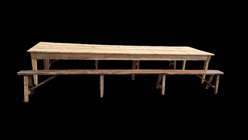 400 cm farm table and two benches