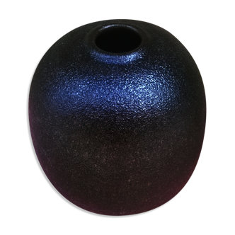 Sandstone vase by Édouard Chapallaz
