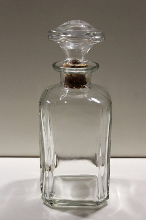 4 vintage decanters