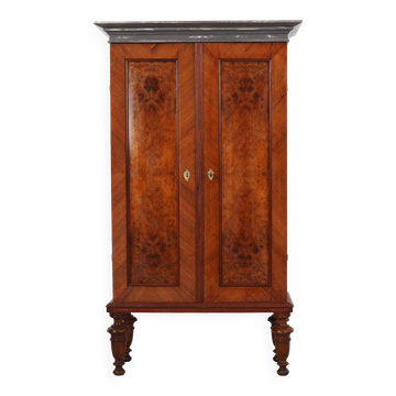 Armoire en pin, design danois, années 1960, production : Danemark