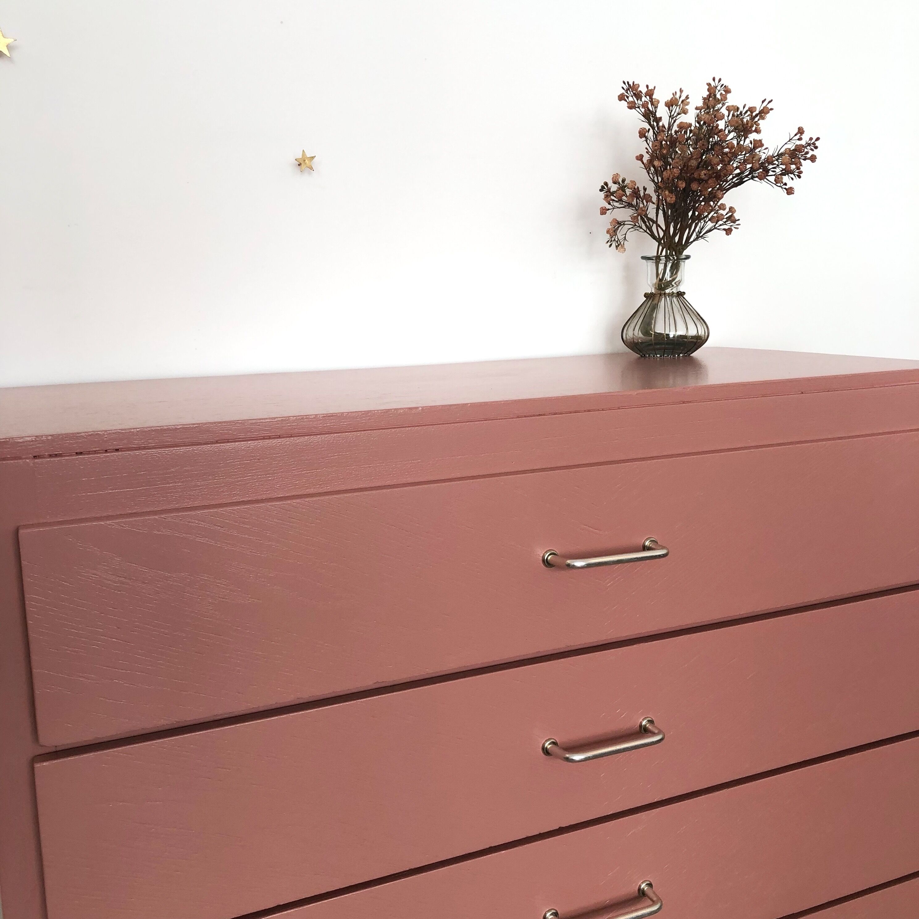 Vintage chest of drawers