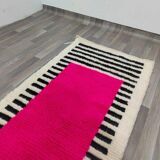 Handmade wool rug from Oued Zem