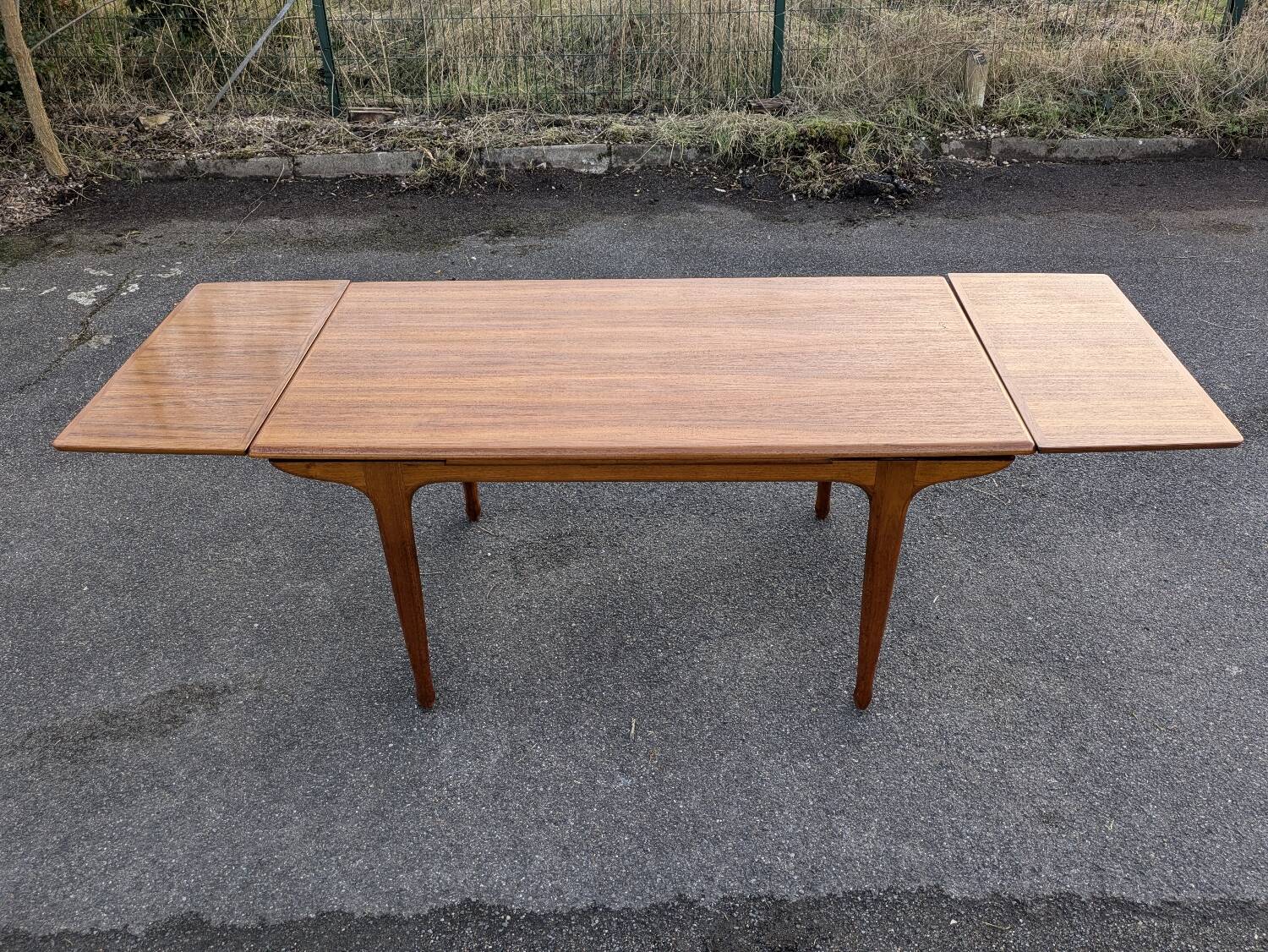 Vintage Teak dining table, "Paris TV cabinet" 1960 + extensions