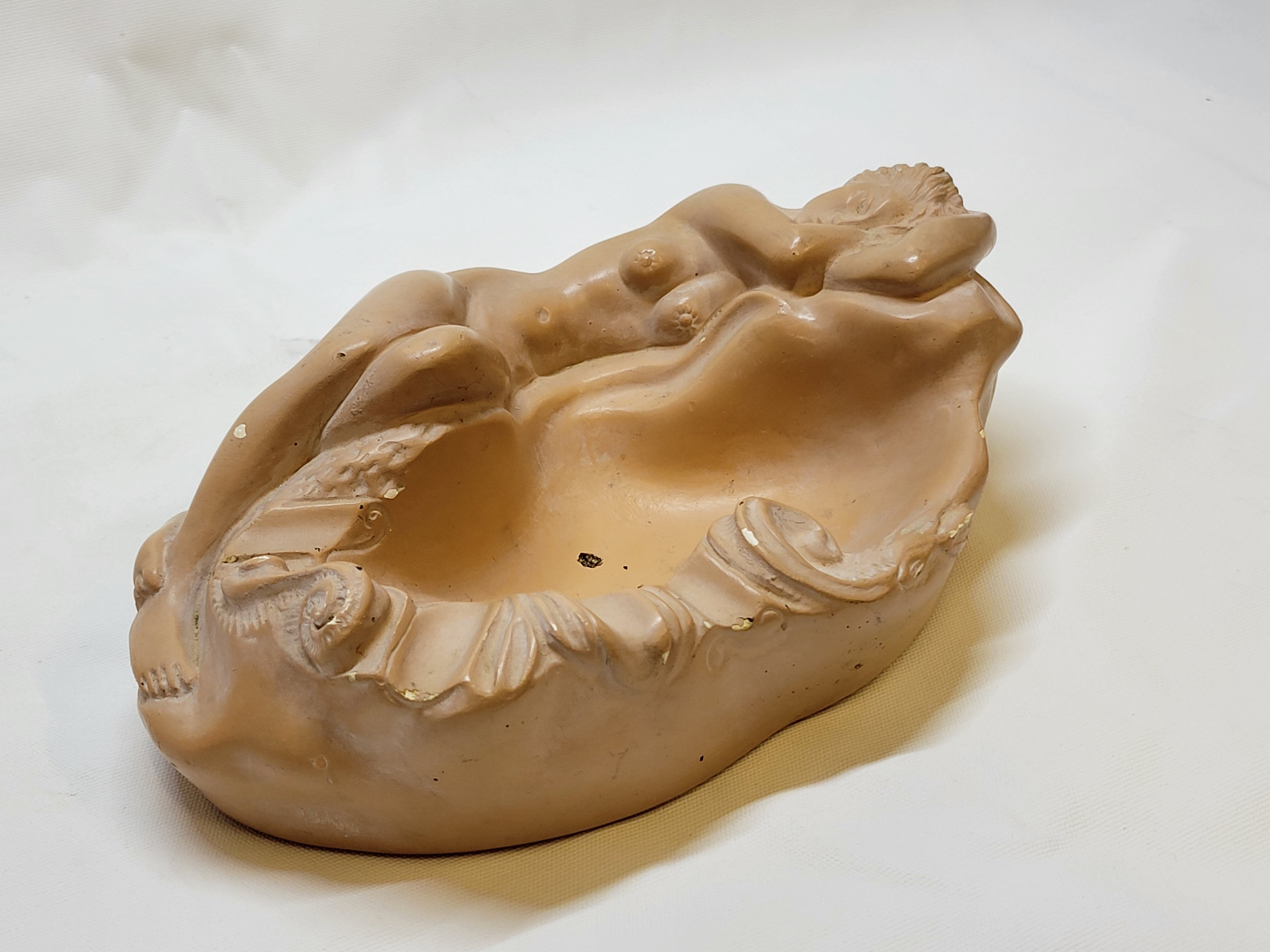 Empty plaster pocket sleeping woman art nouveau signed Carlo Conte