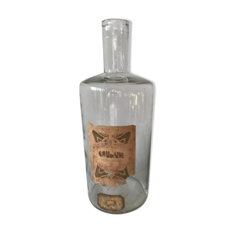 Ancien flacon d'eau de vie