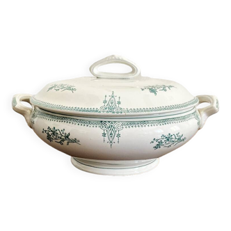 Saint-Amand earthenware soup tureen, 1930s