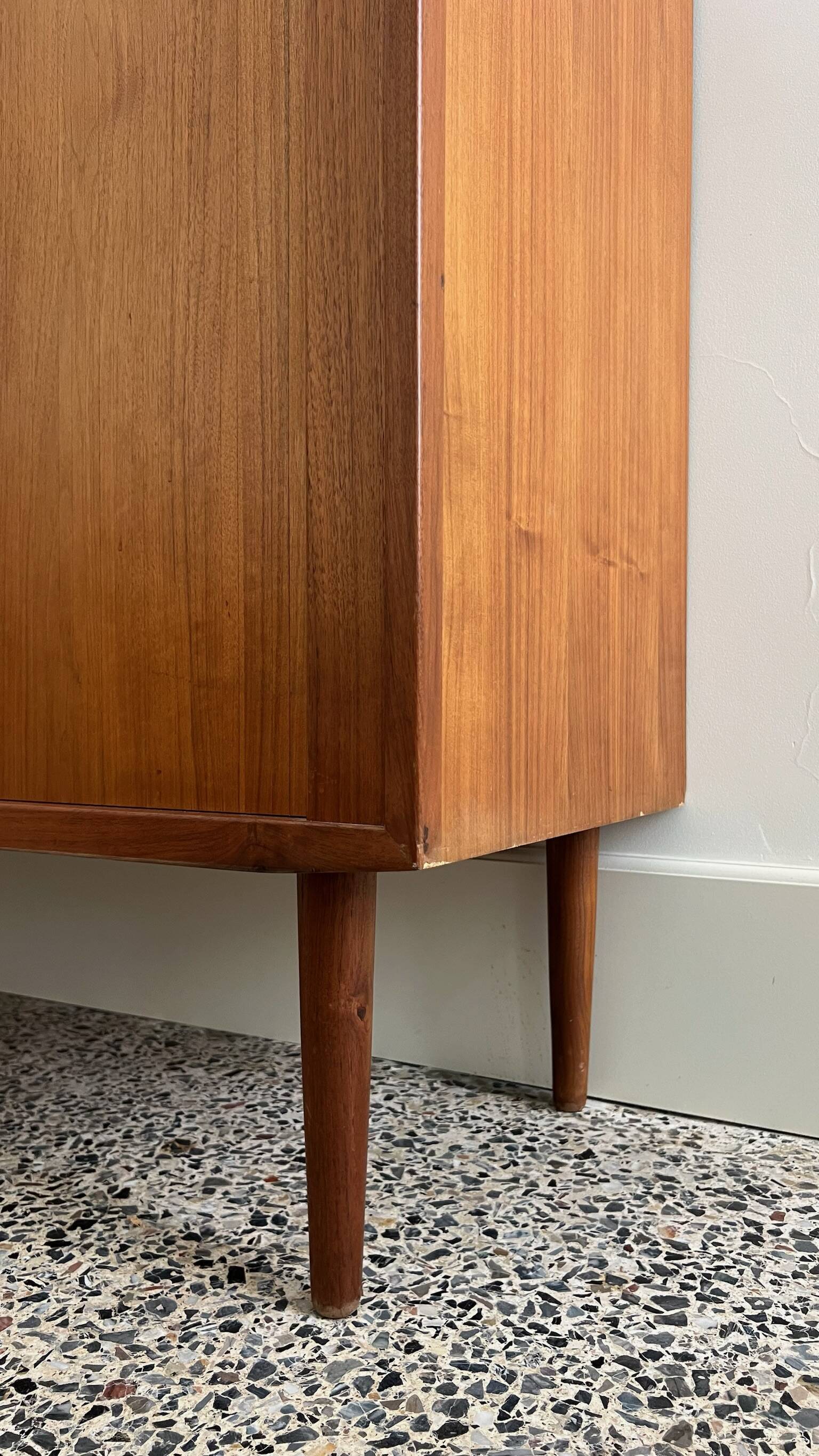 Vintage Danish chest of drawers by Falster Møbelfabrik (Mid-Century)