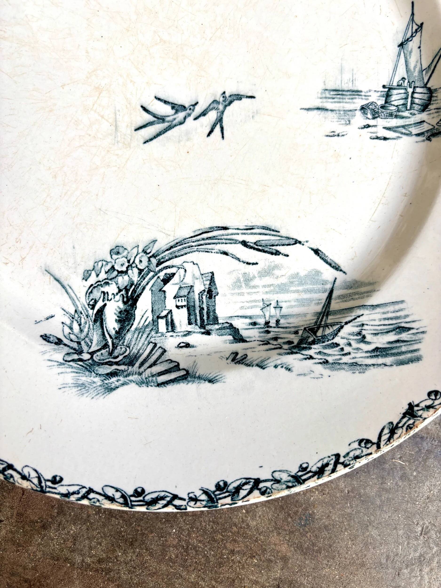Creil & Montereau round ironstone dish, "Marine" service
