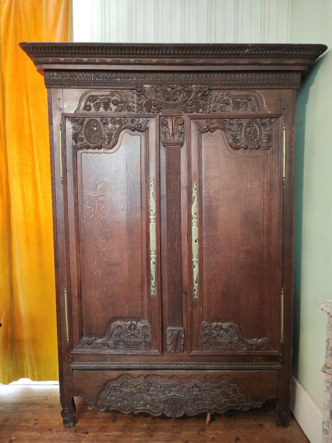 Norman wedding wardrobe