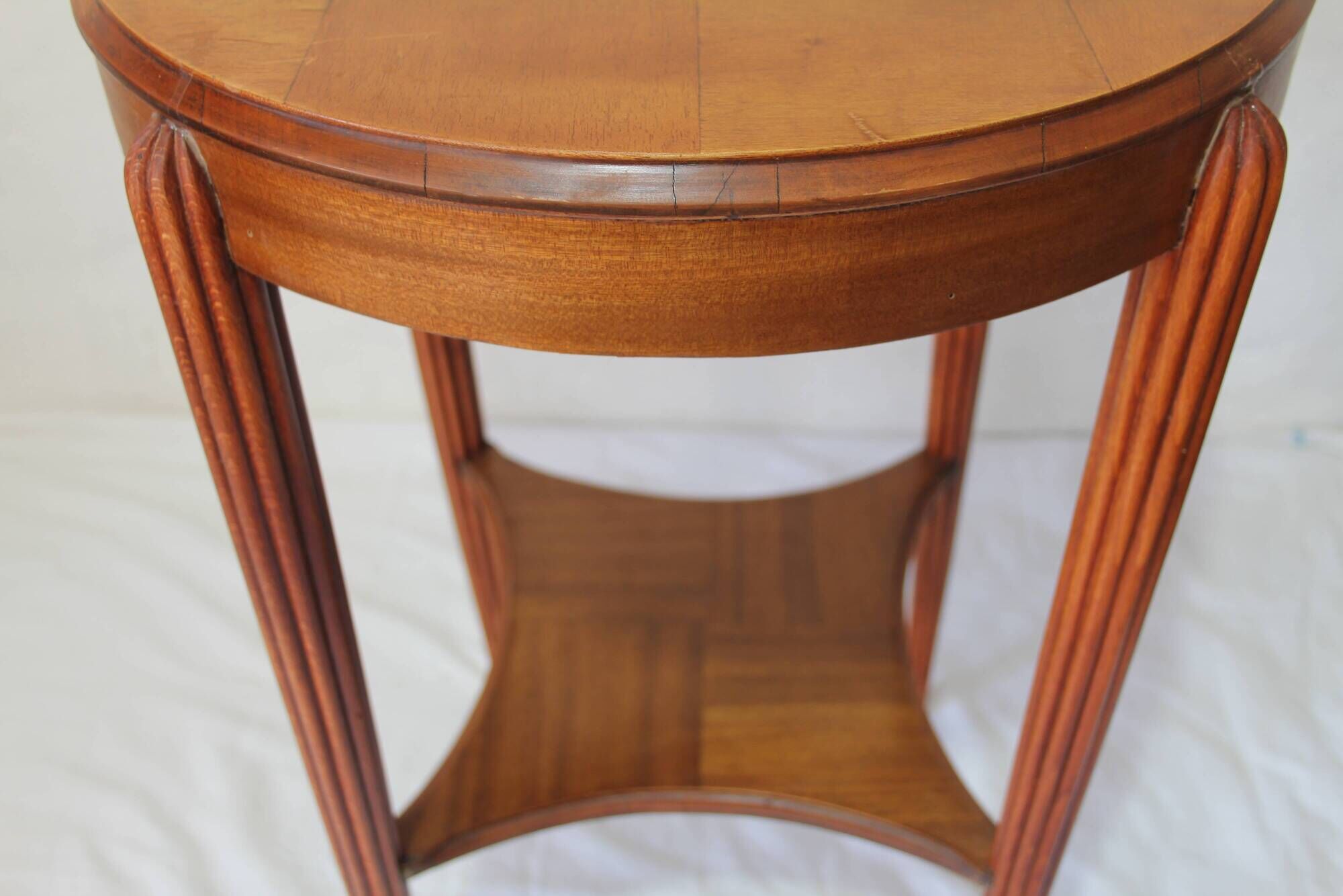 Art Deco Gueridon in Cherry Wood