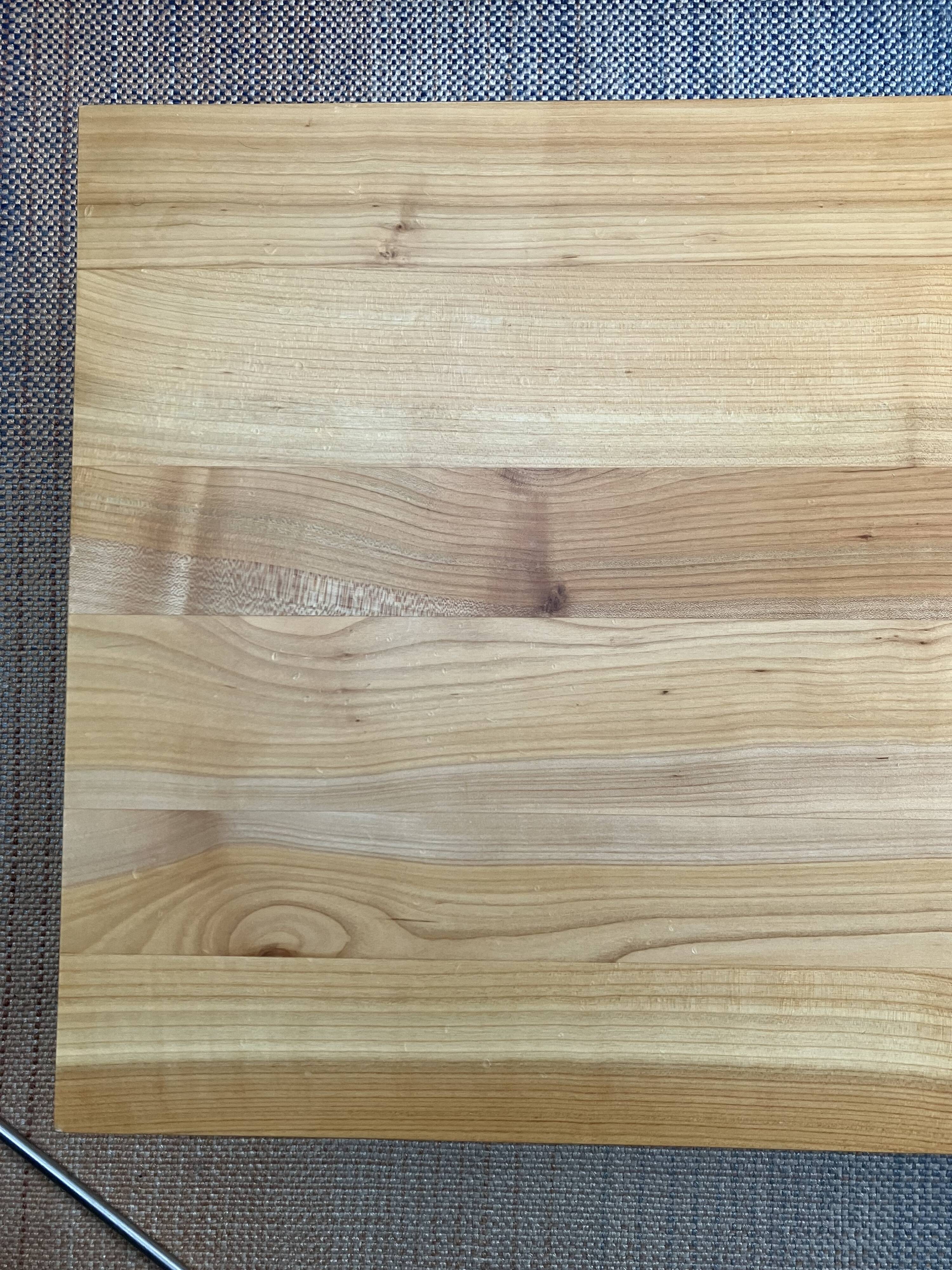 CM 191 table by Pierre Paulin contemporary edition Ligne Roset