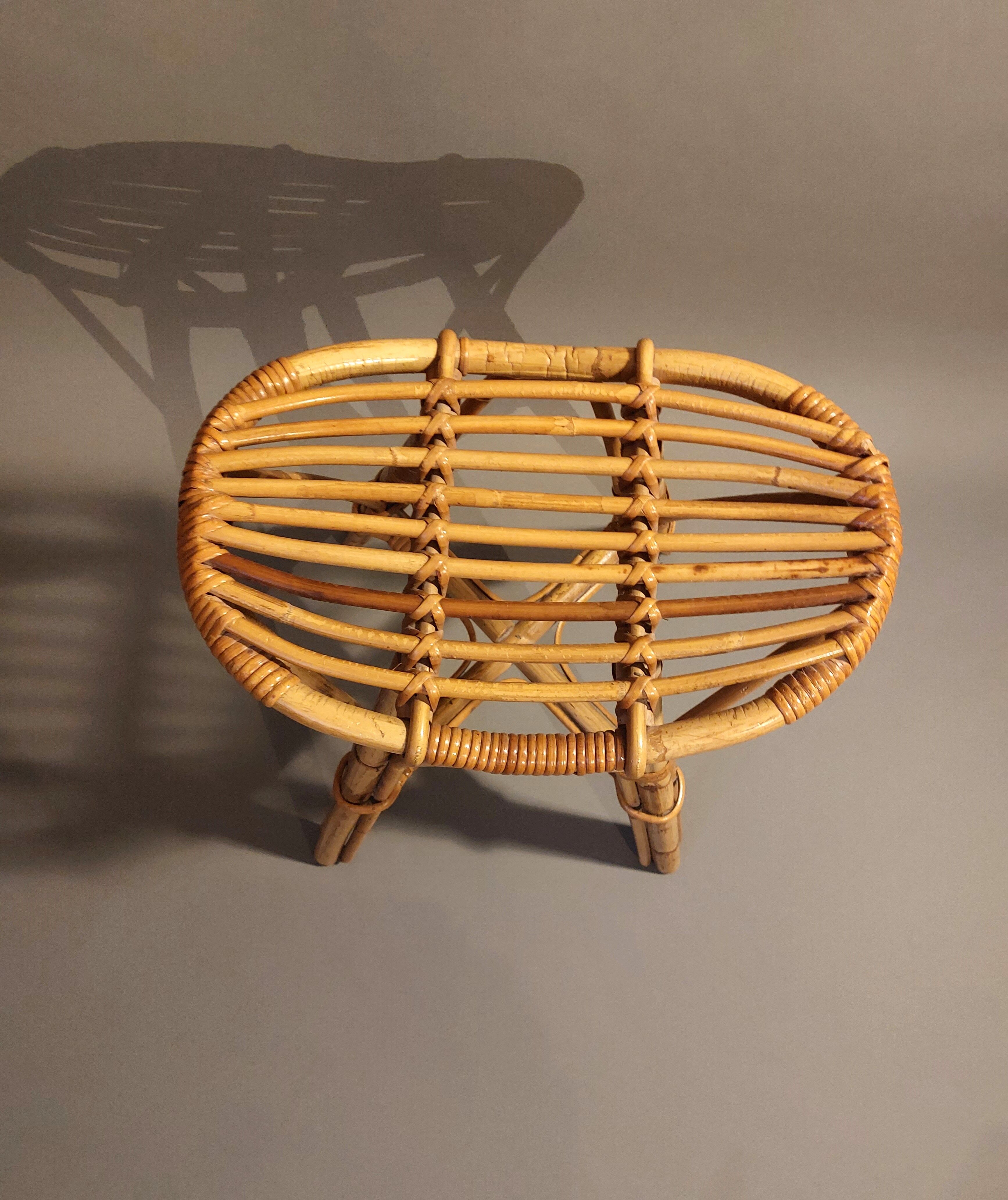 Vintage rattan stool 1960/1970.