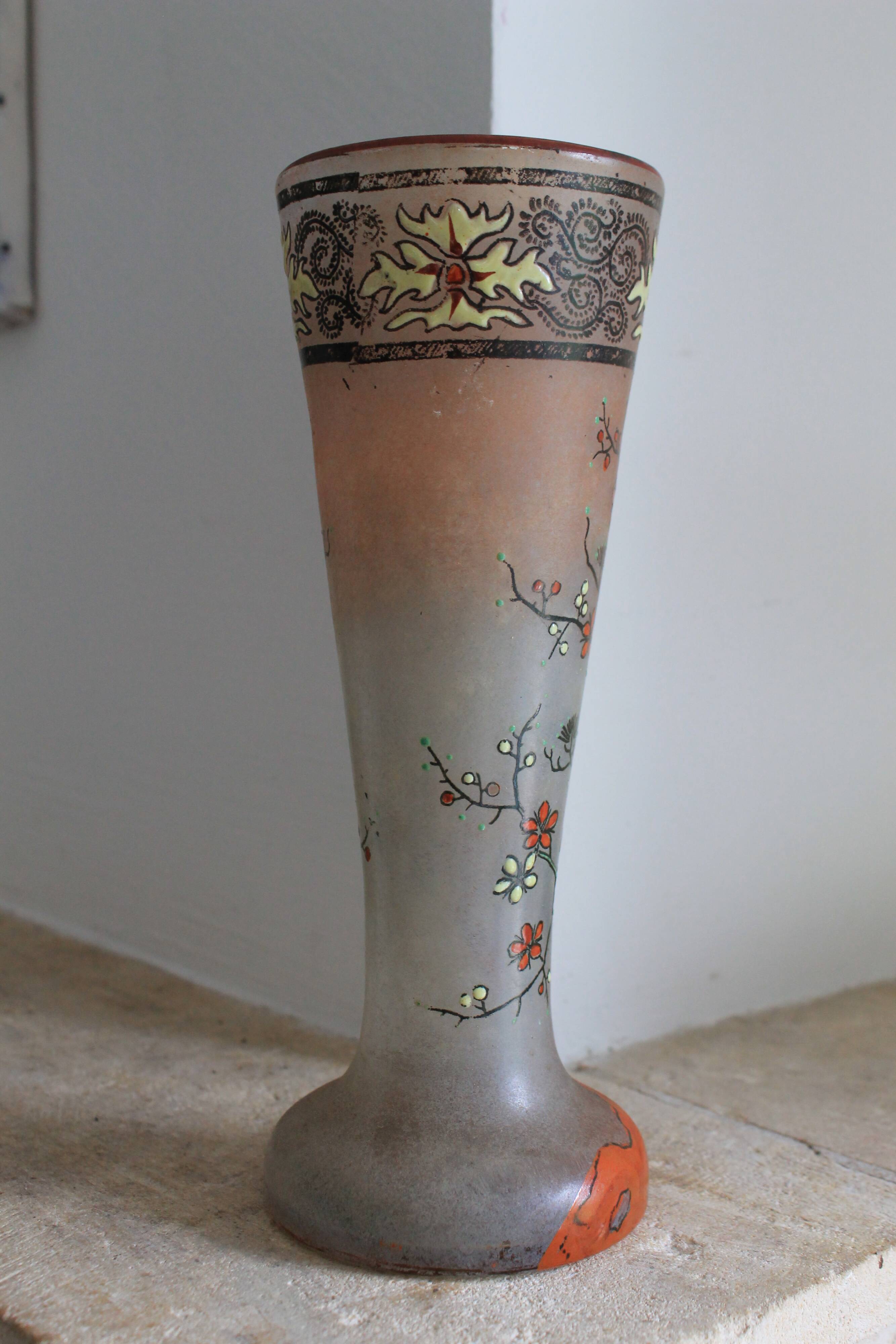 Legras glass cornet vase, "Spring" model (1900 - 1910)