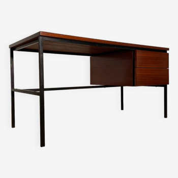 Bureau 620 Pierre Guariche