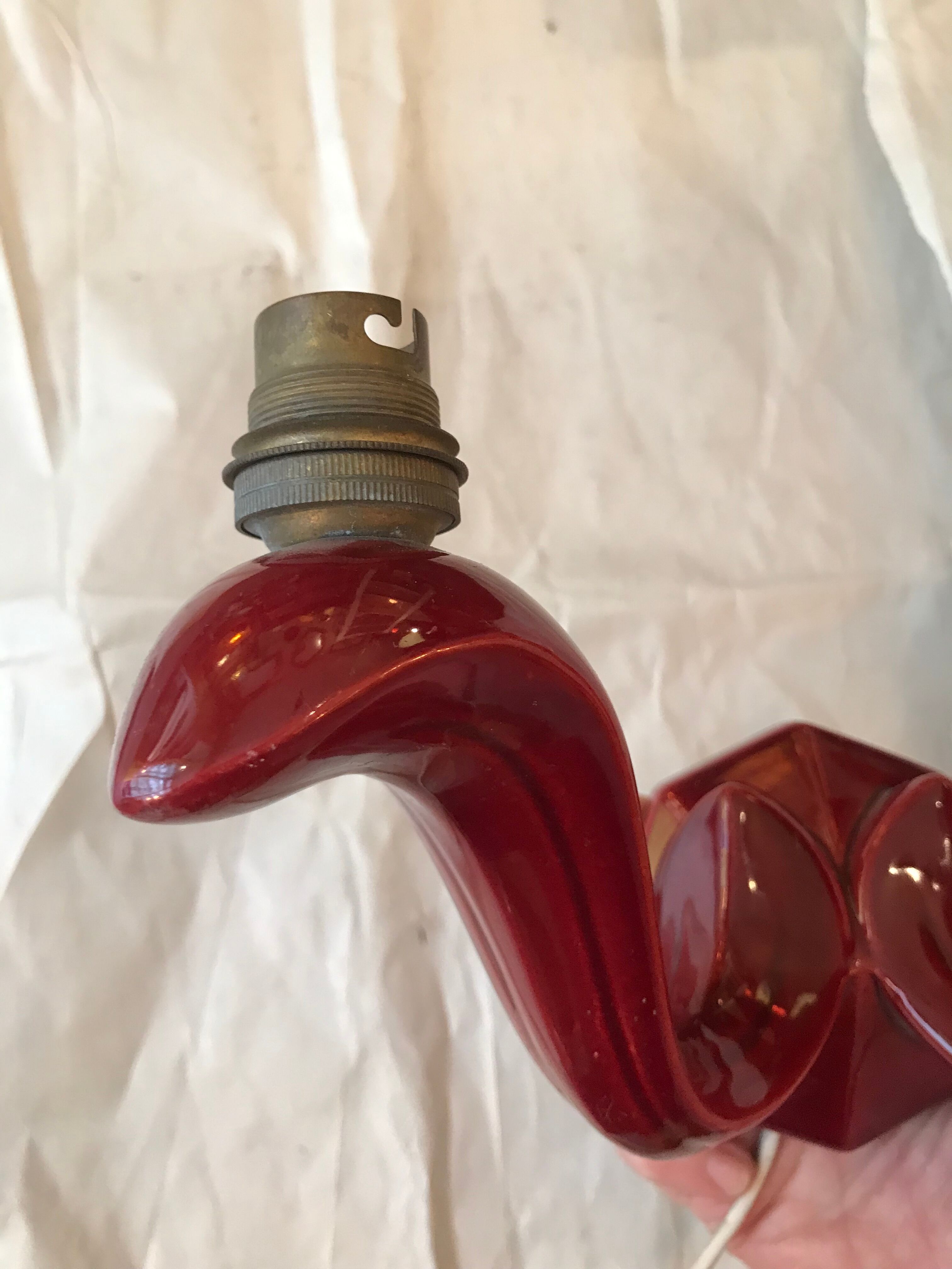 Red ceramic Art Deco wall lamp N2