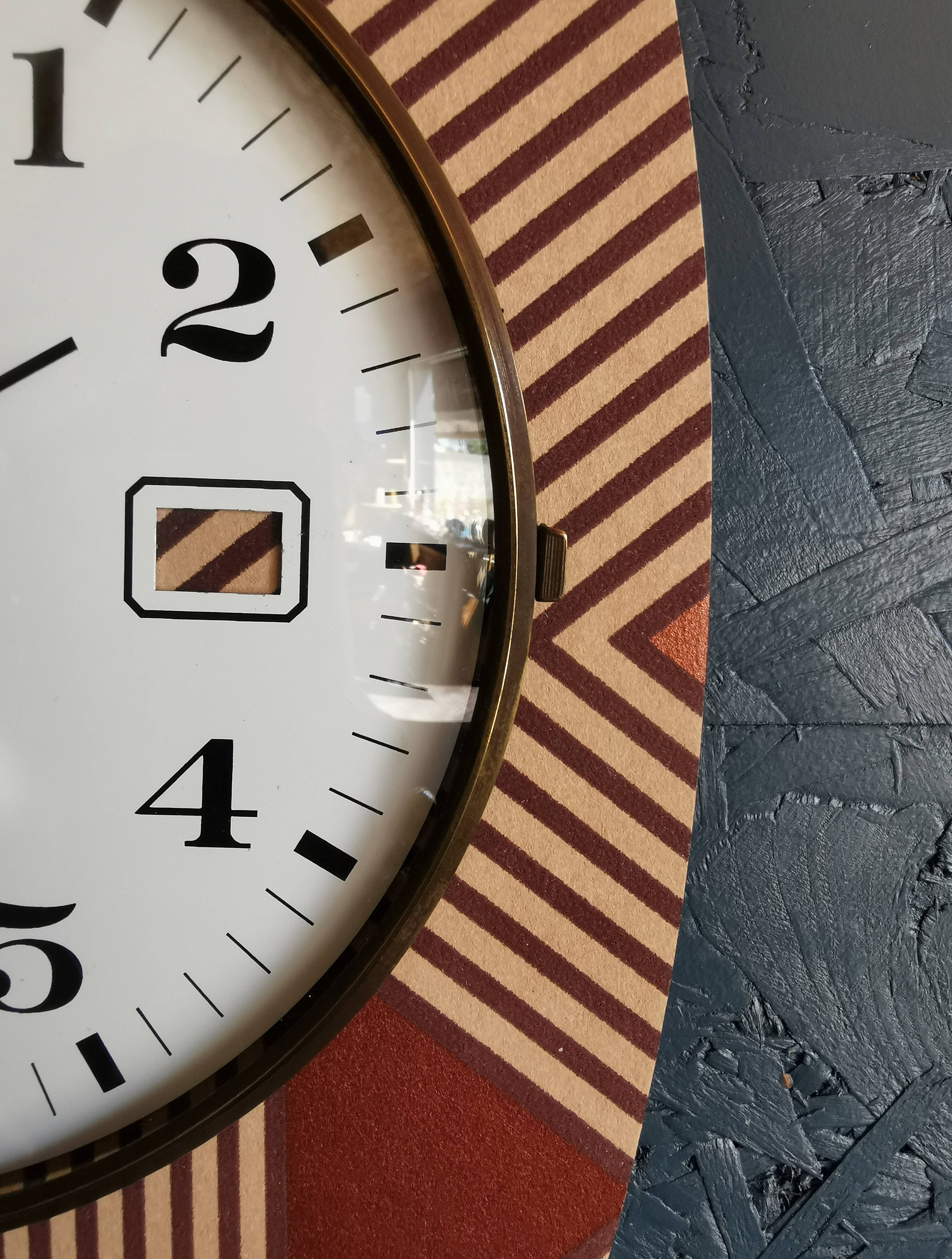 Silent rectangular vintage wall pendulum clock "Copper pink junghans"