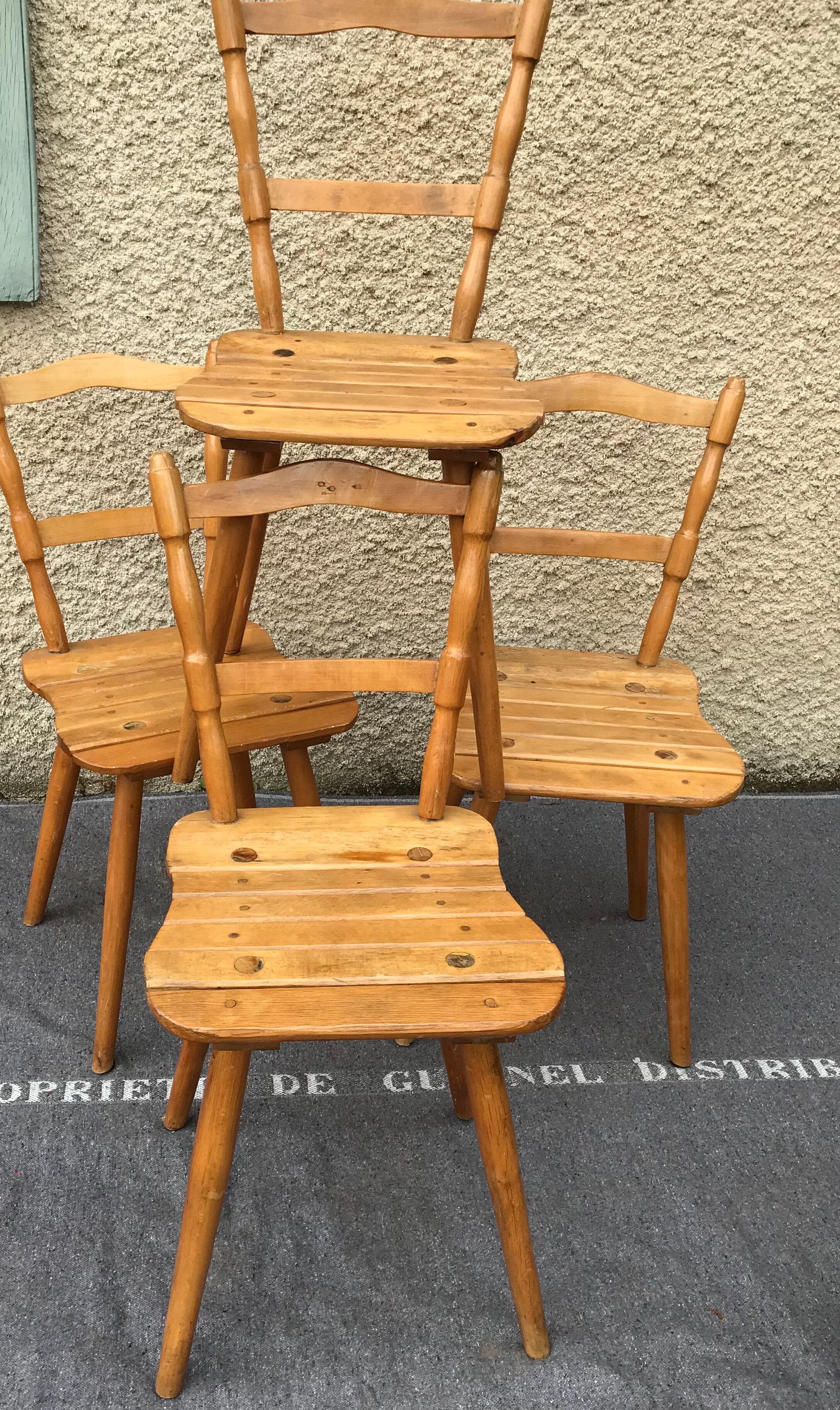 Set of 4 Vintage Beech Chairs Bistro Country Feet Compass