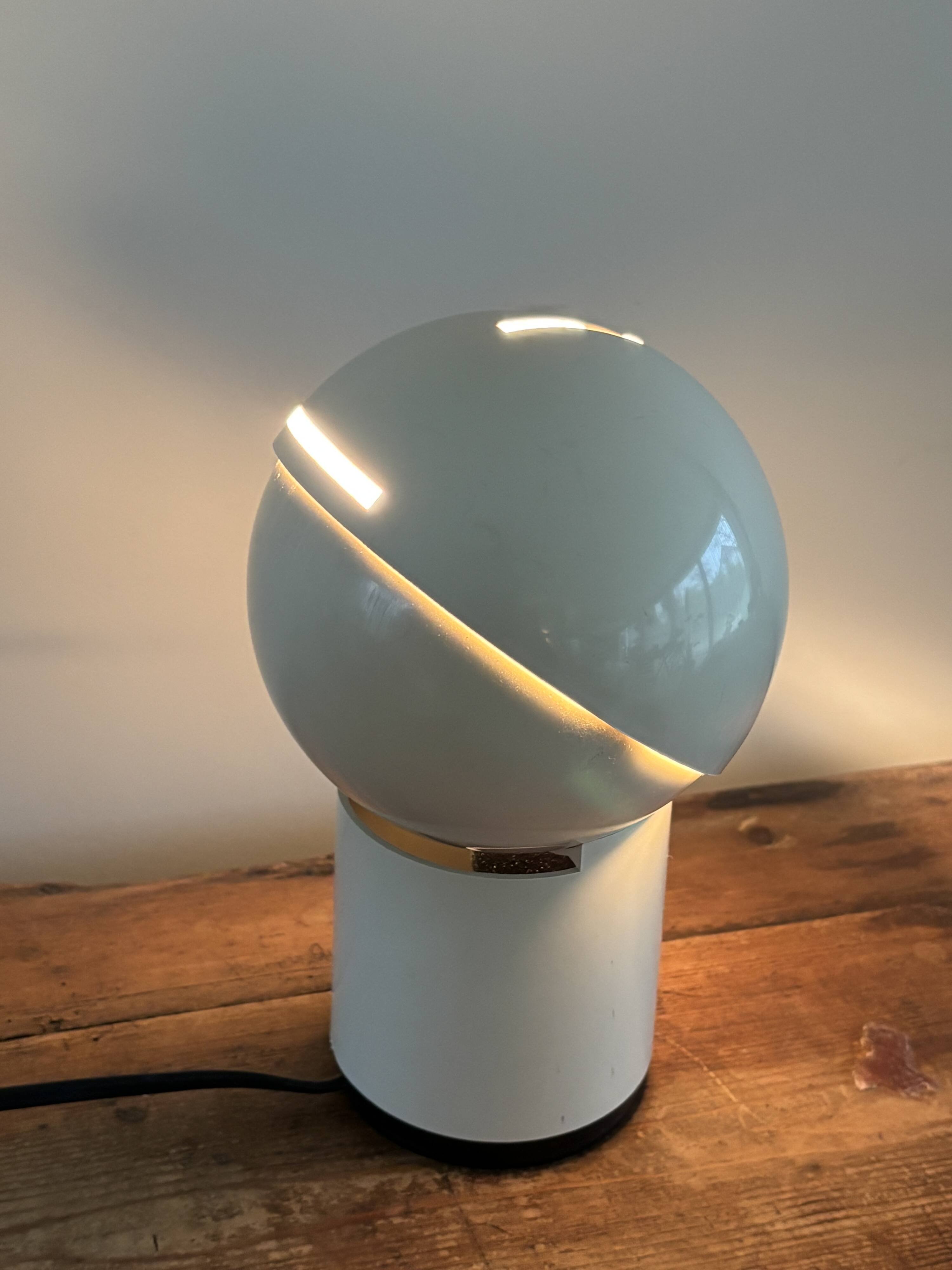 Set of two Vintage 'Pac-Man' Asteroidi Siberin Caronno table lamp Italy 70's design