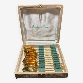 Box of 12 spoons from the Arbona-Tours brand