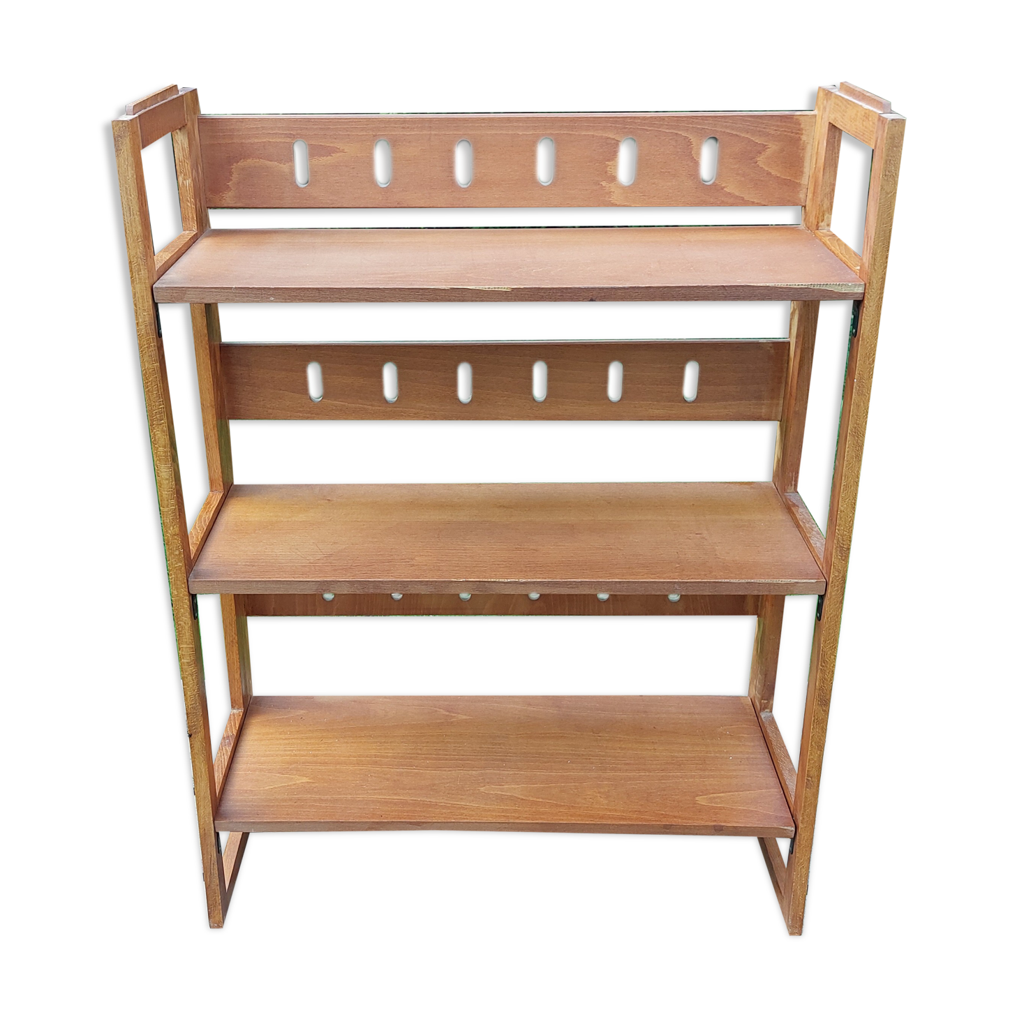 Folding shelf