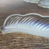 Opalescent glass leaf knife holder