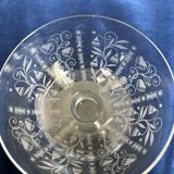 7 coups à champagne en cristal gravé  Baccarat