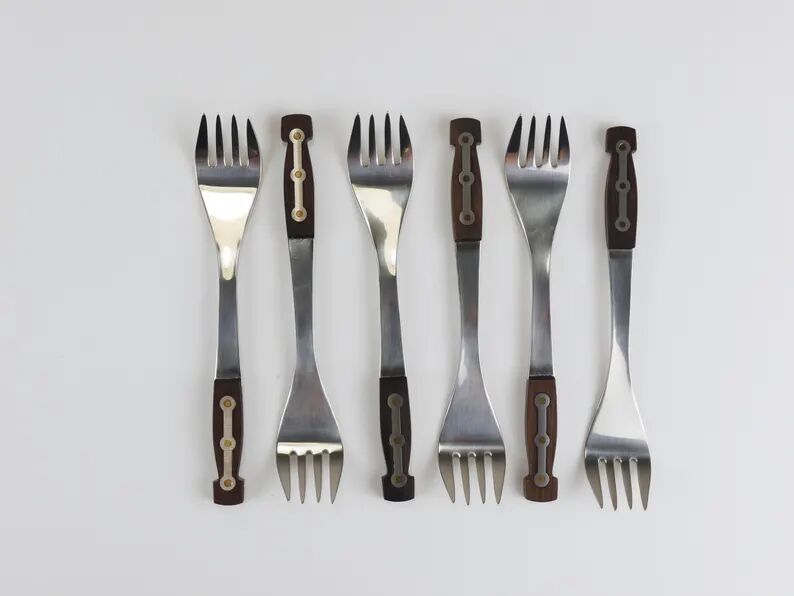 Unused Boxed Amboss 1050 Flatware, 32 Pieces / 6 Persons, Austria, 1950s