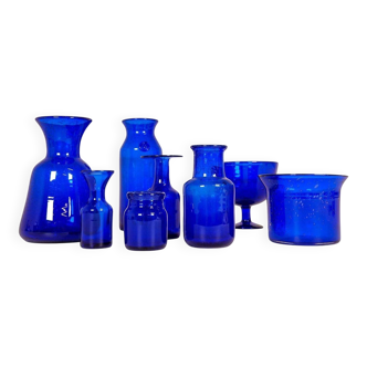 Midcentury collection of eight blue vases by Erik Höglund, Sweden, 1960s.