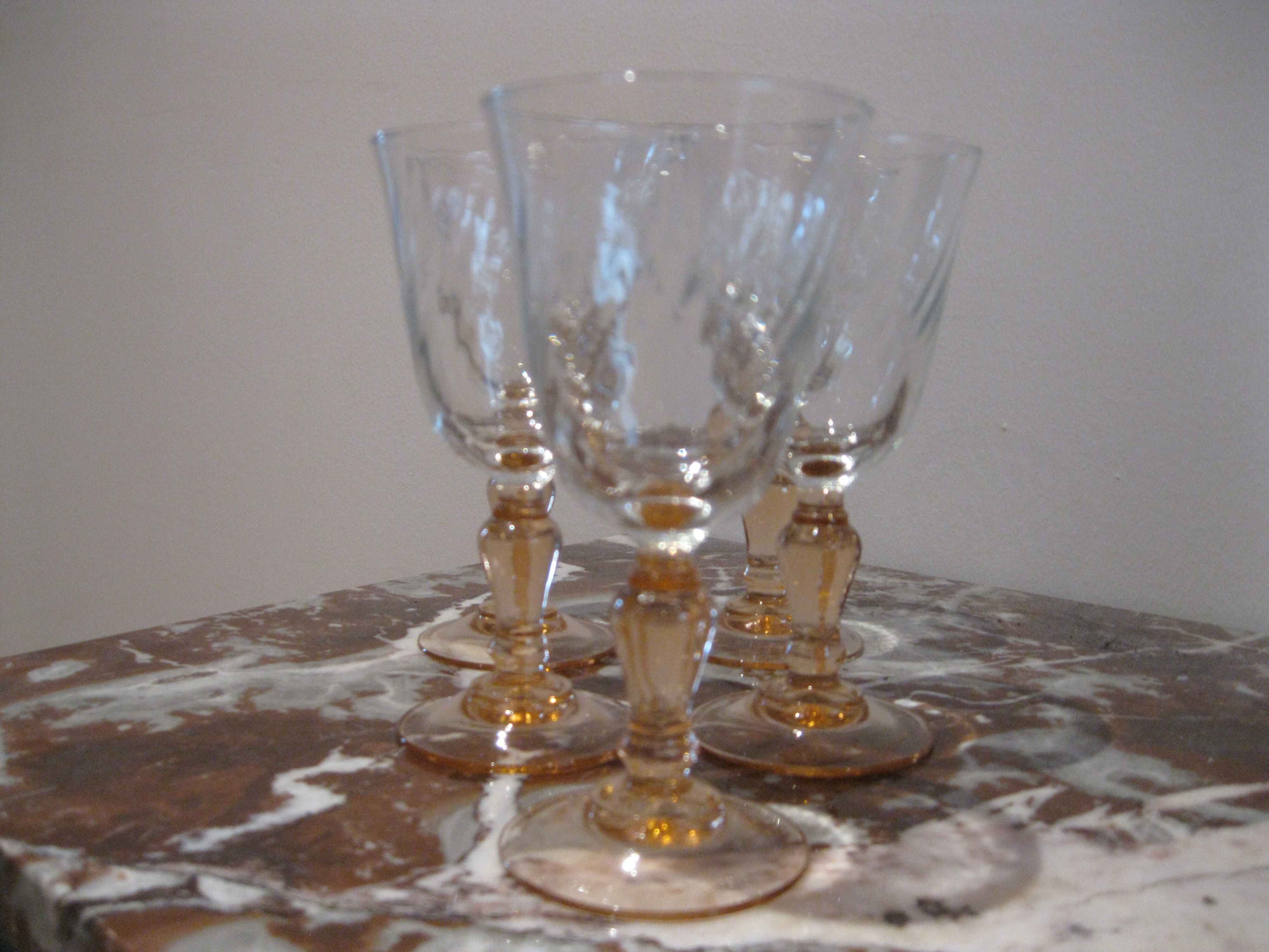 Luminarc walking glasses