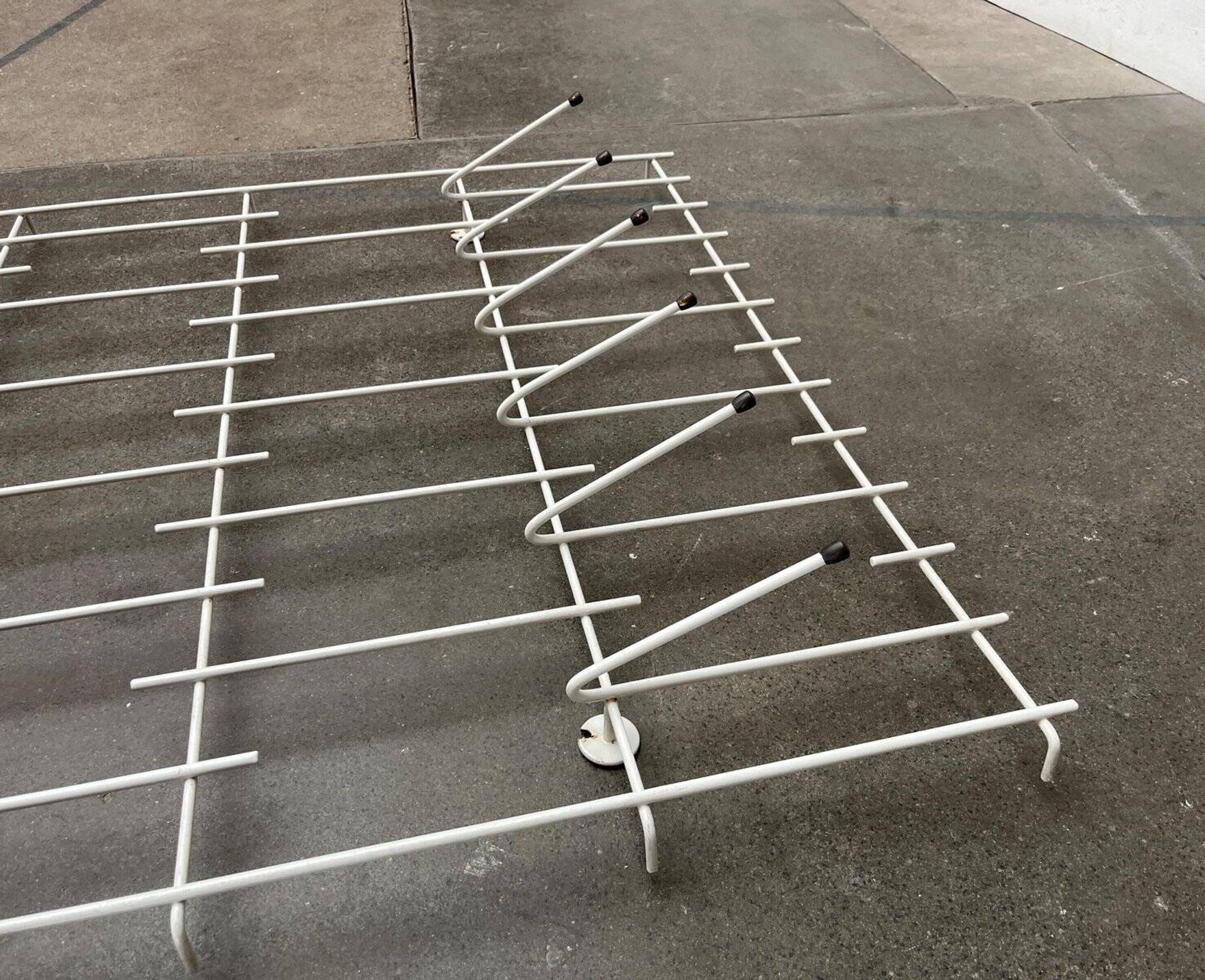 Minimalist German rope coat rack from the mid-century, 1960s.