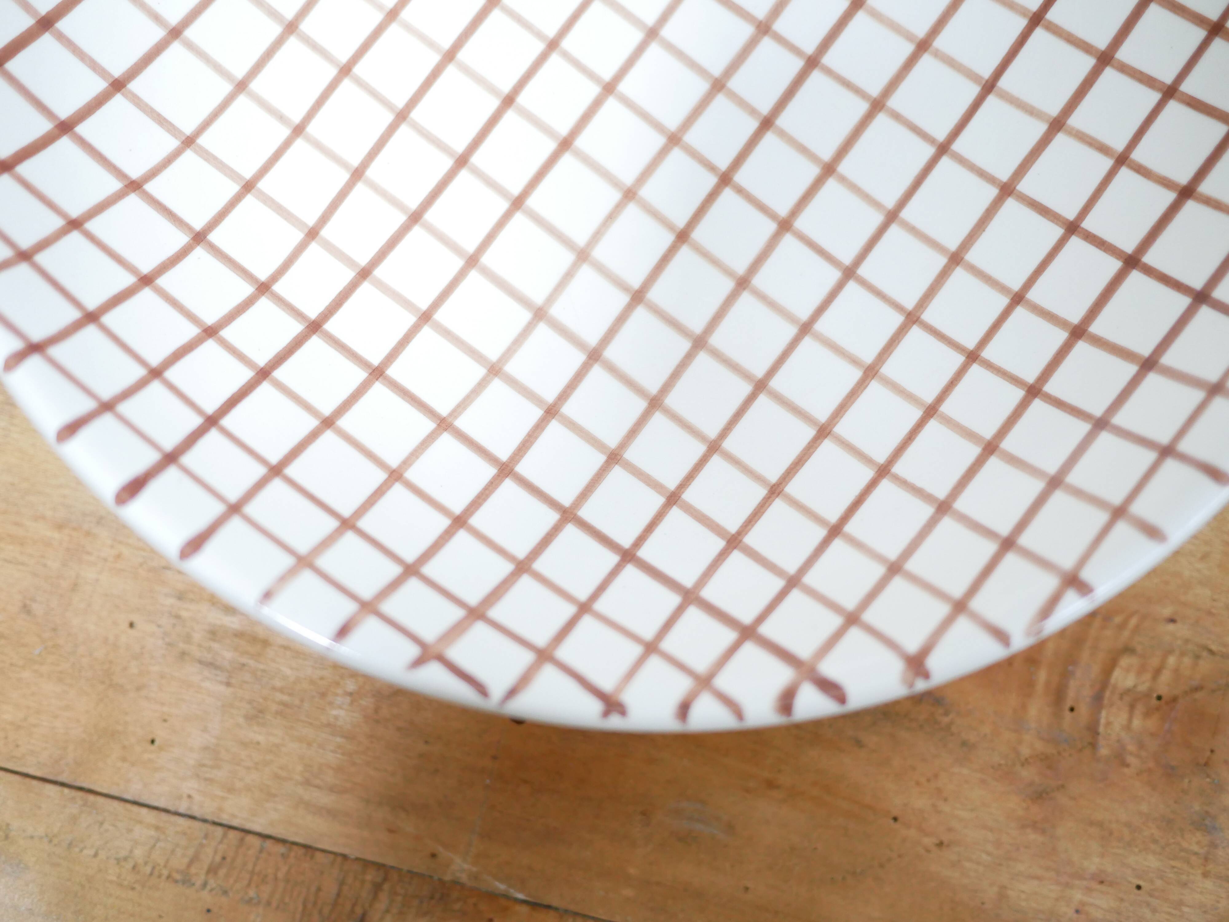 Vintage ceramic hollow flat salad bowl by the Longchamp manufacture, France