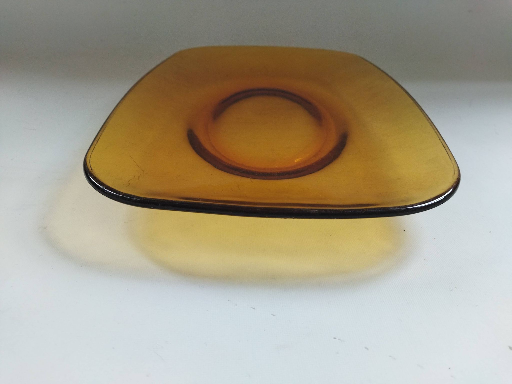 Rectangular plate Vereco amber