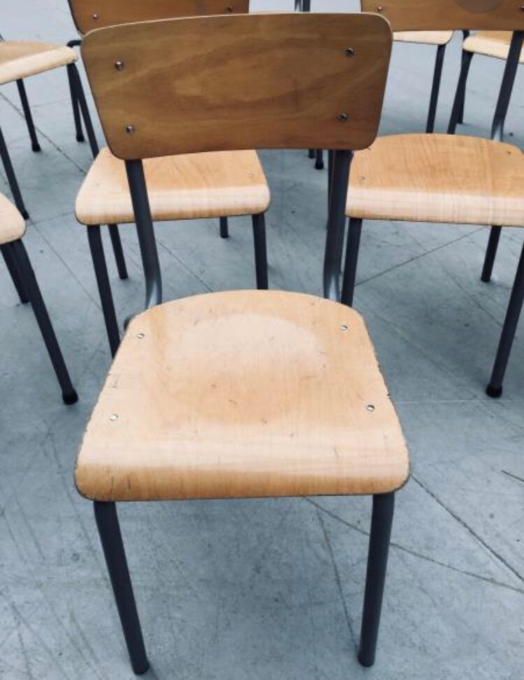 Lot 11 school chairs