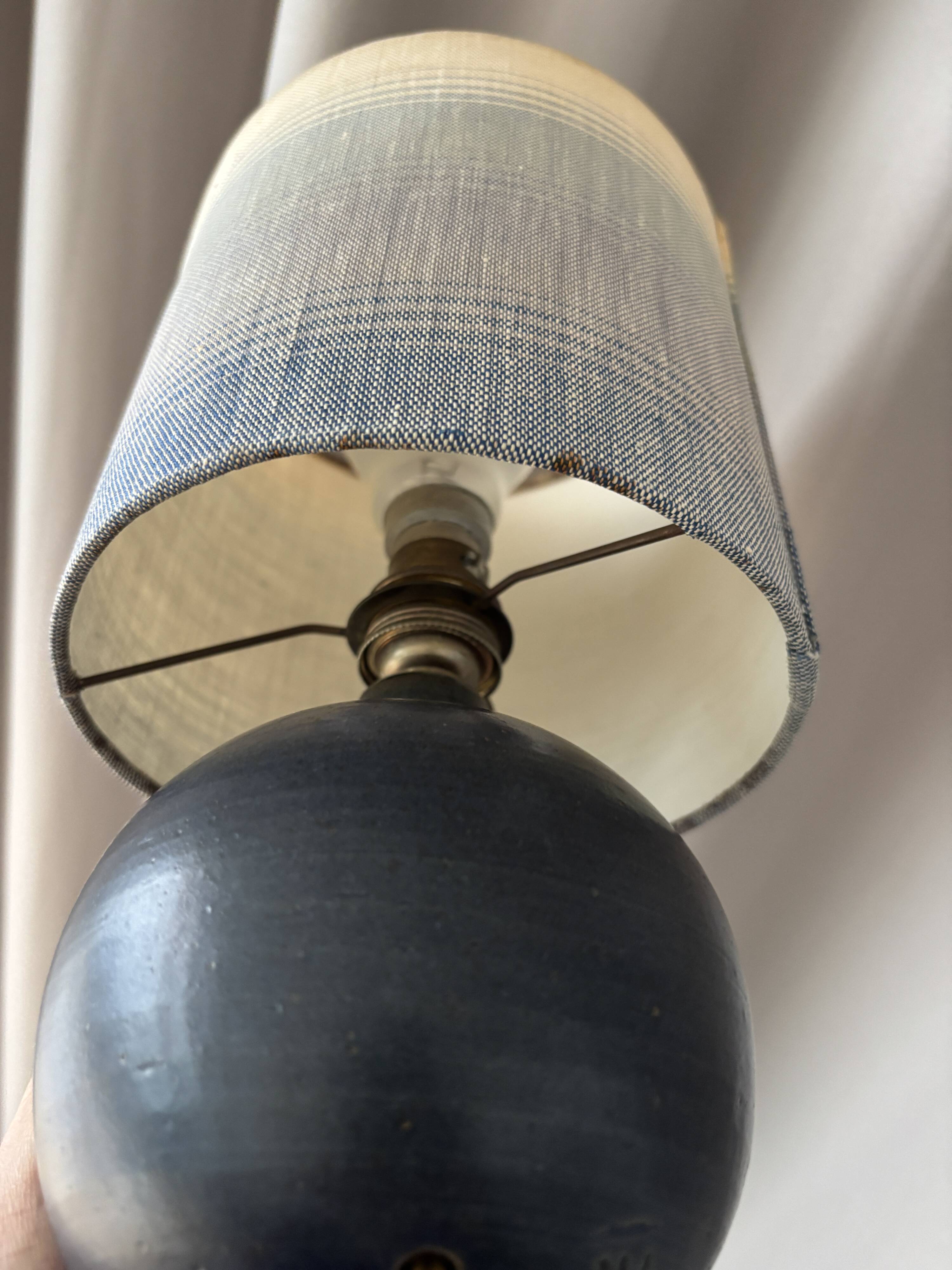 Vintage Mid-Century Studio Pottery Table Lamp – Signed JM – Blue Stoneware