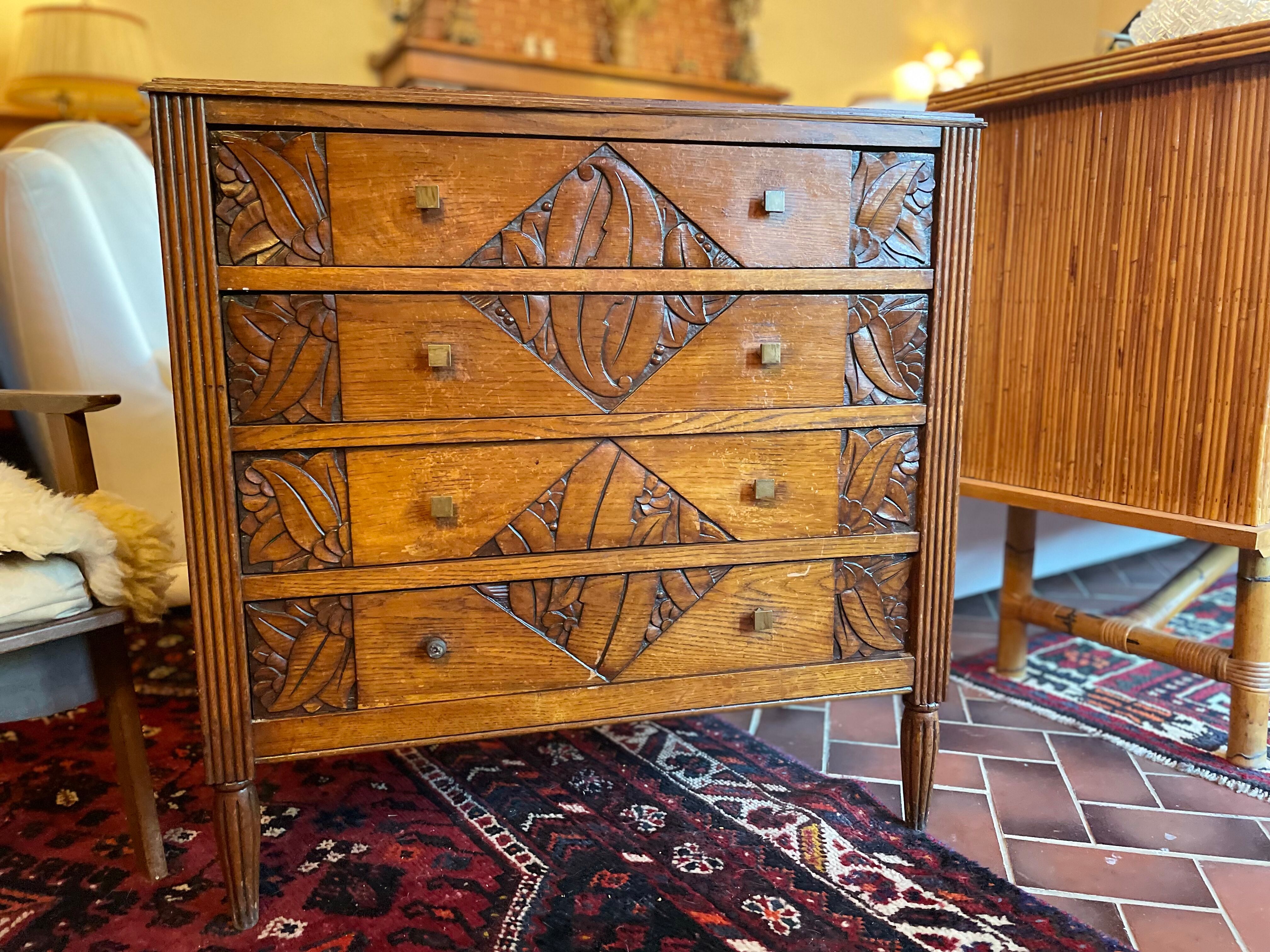 Art Deco oak chest of drawers