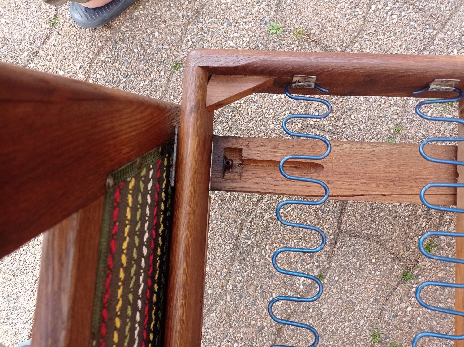 Scandinavian convertible bench
