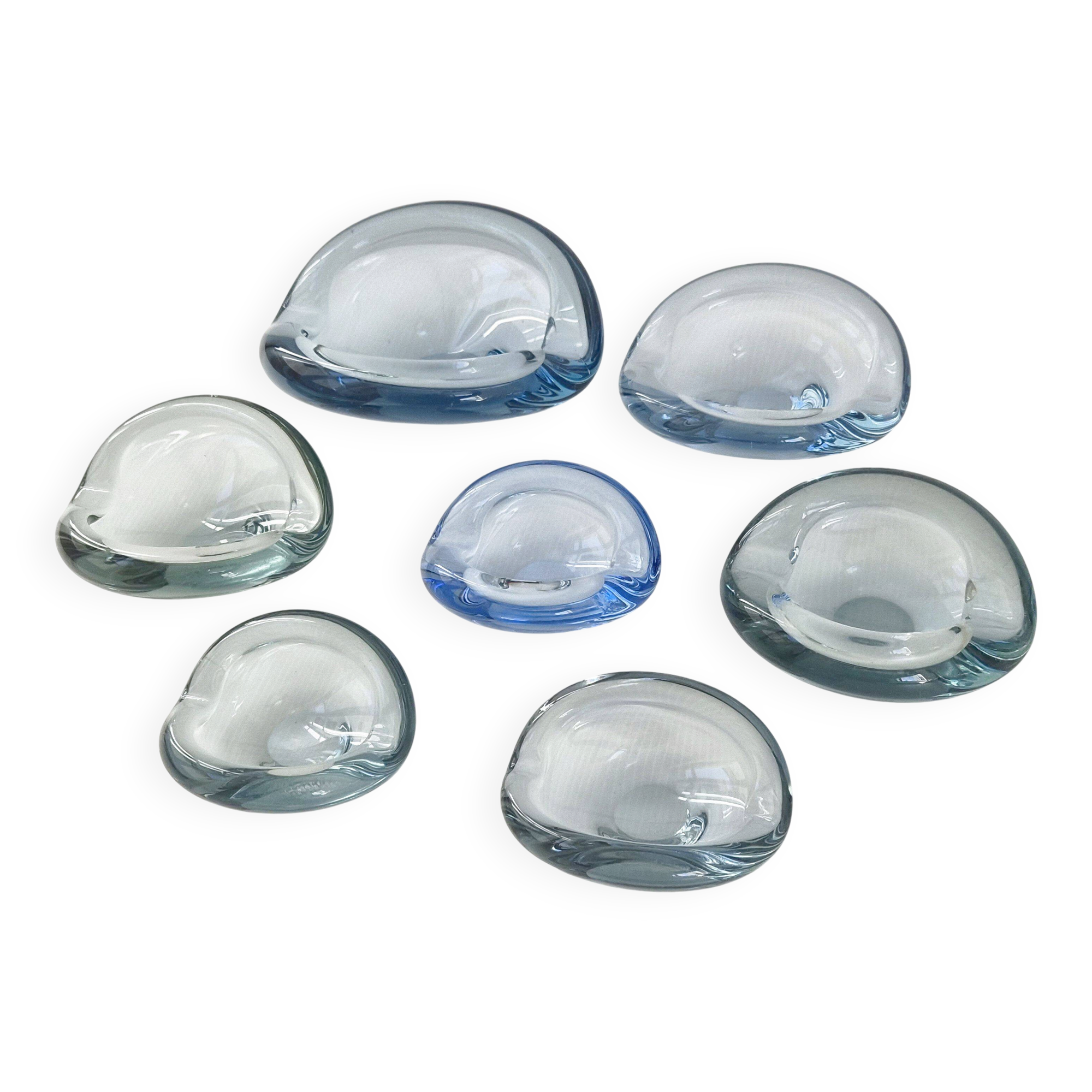 Set of 7 vintage Akva ashtrays by Per Lükten for Holmegaard 1950.