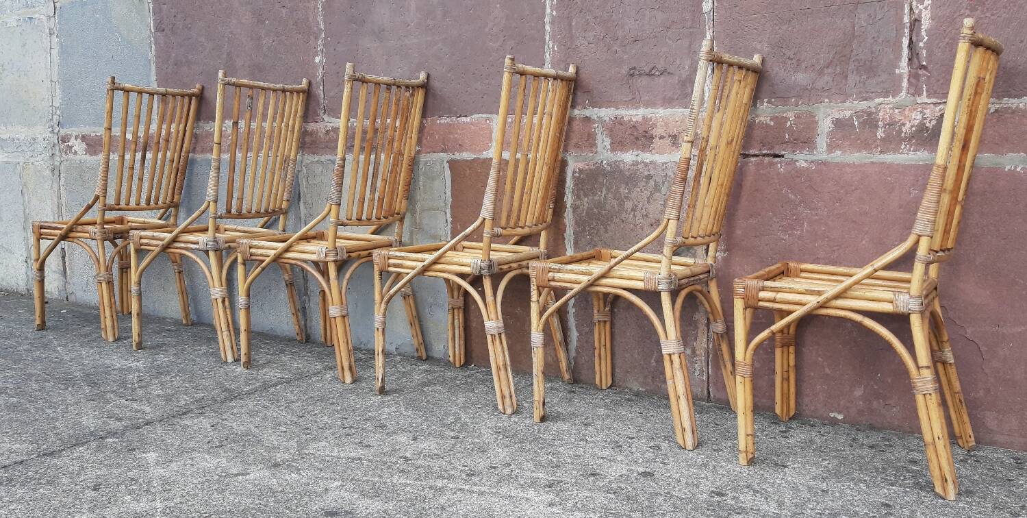 Table and 6 chairs made of bamboo and rattan