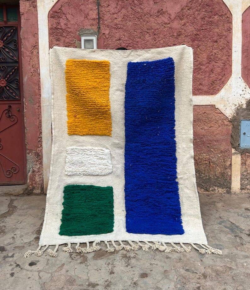 Handmade Berber rug 150/250 cm