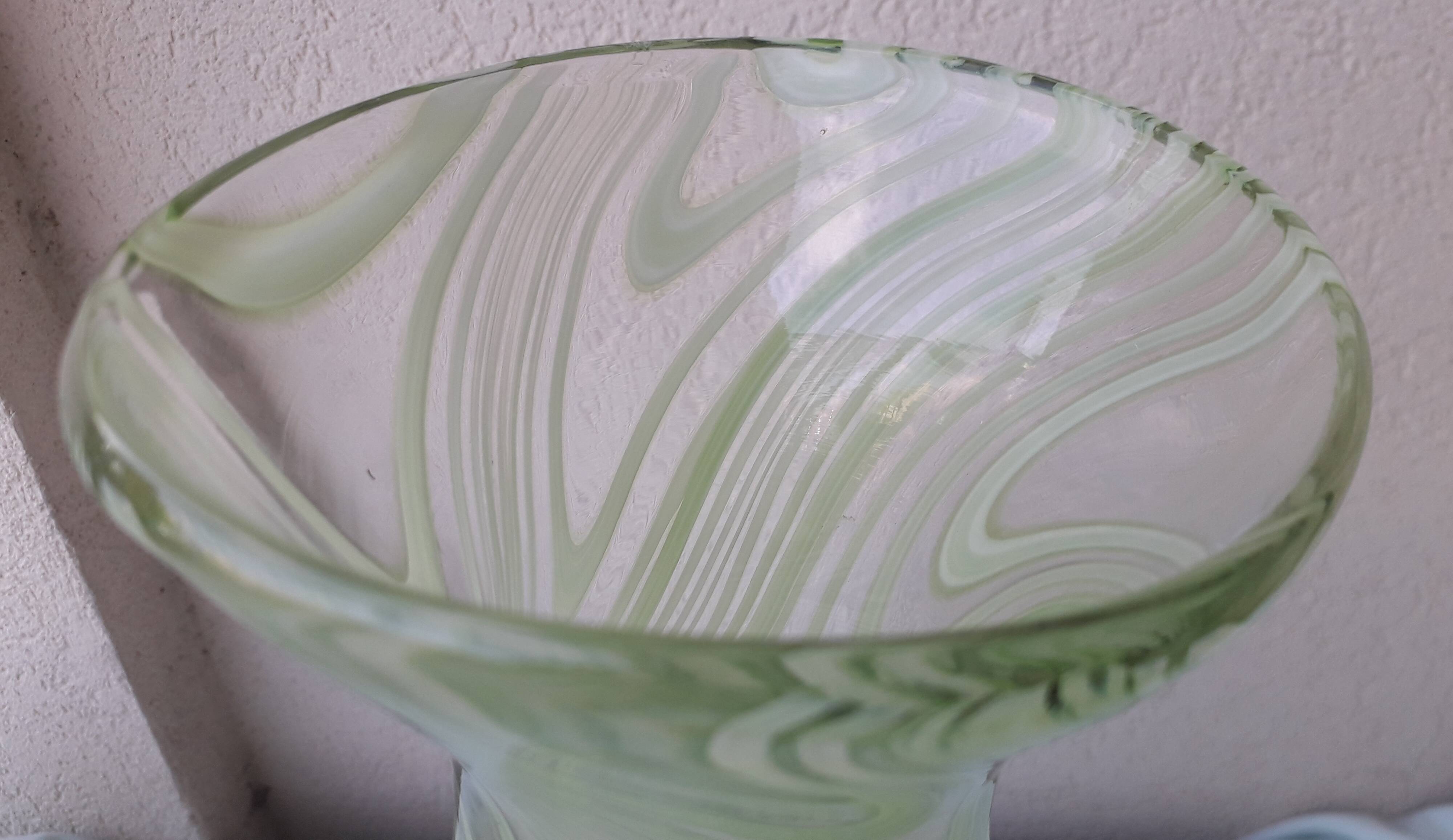 Glass vase
