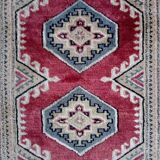 Pakistani hallway carpet, handmade in wool and silk, 278x80cm.