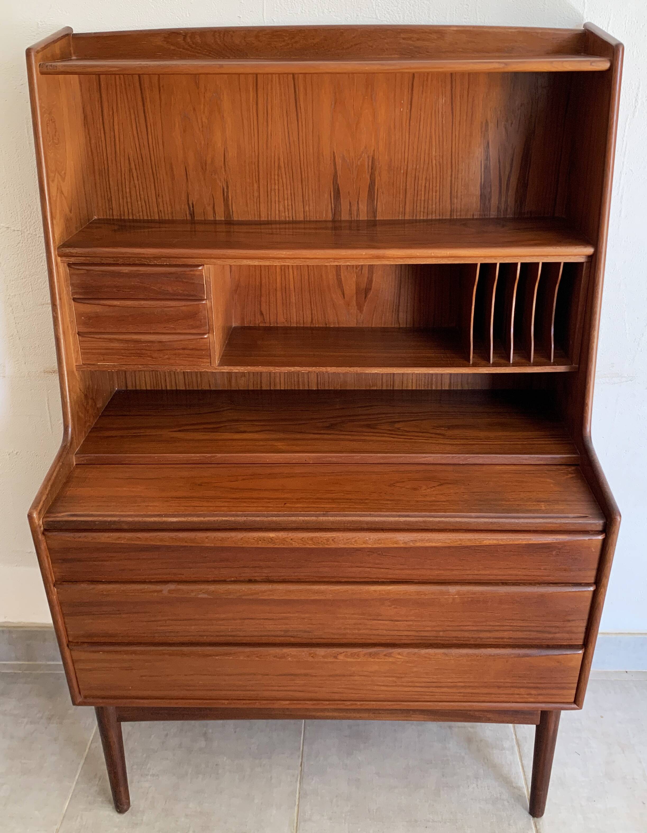 Secretaire vintage danois en teck par svend a.madsen