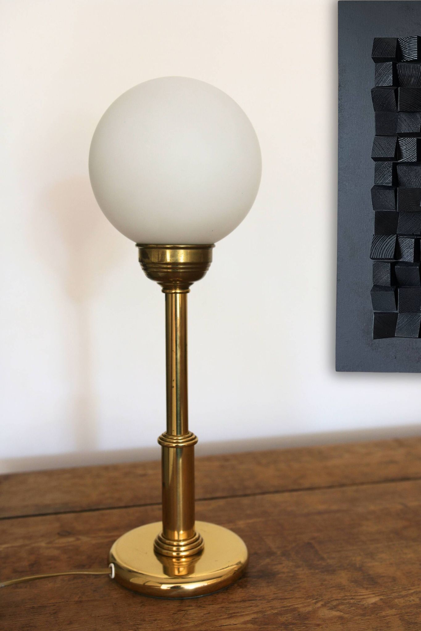 Lampe à poser vintage opaline laiton