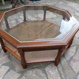 Octagonal table in cherry tree