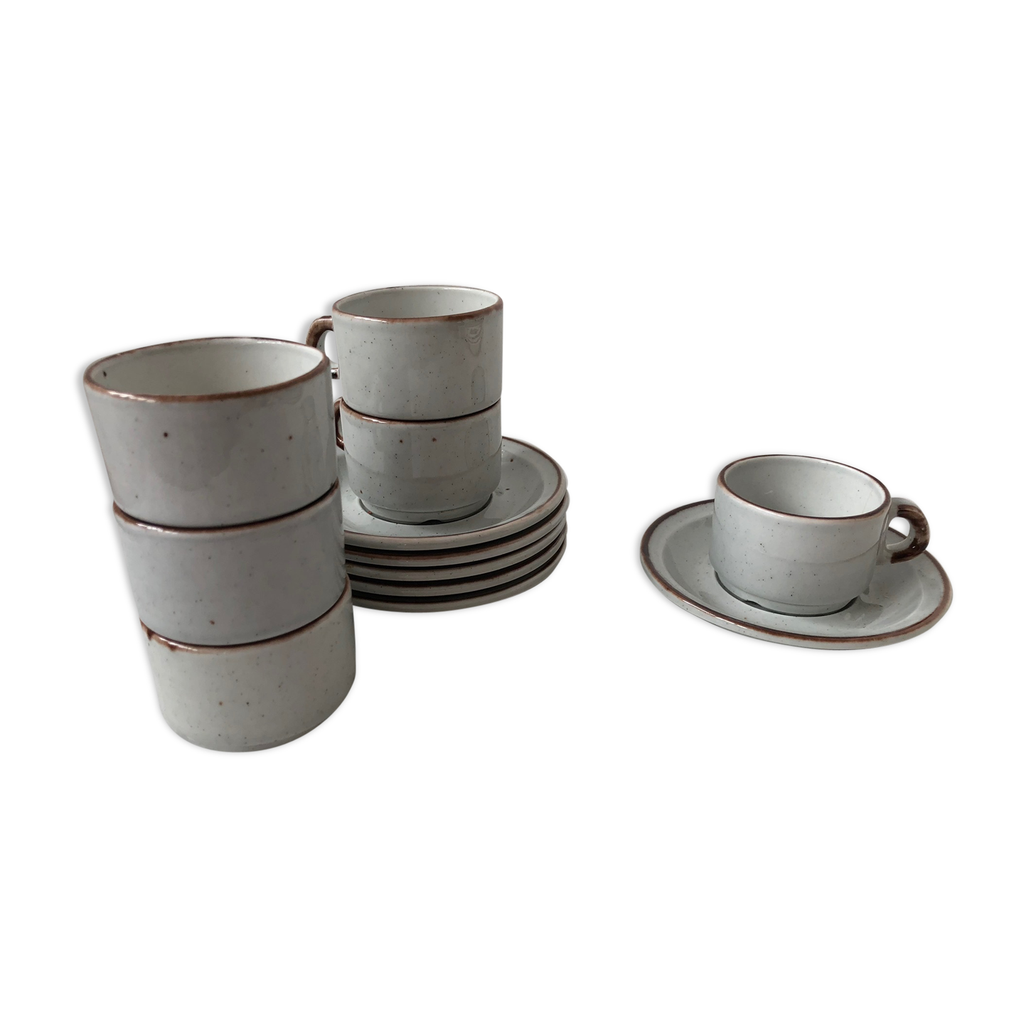 Set of 6 cups in stoneware