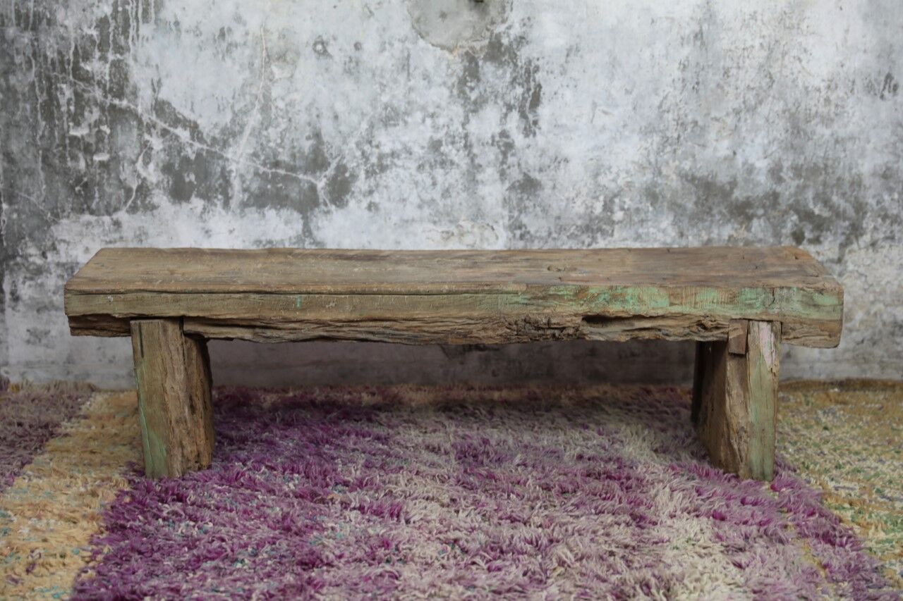 BANC in natural raw wood