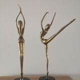 Duo de sculptures femmes danseuses en laiton